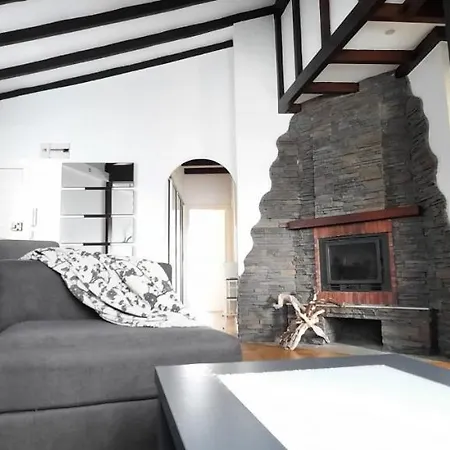 Lucin Daire Santander